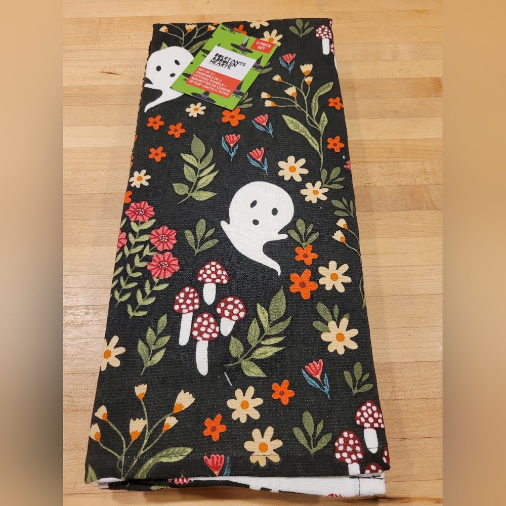 Ghost Floral and Mushroom Print Halloween Kitchen Towel Set